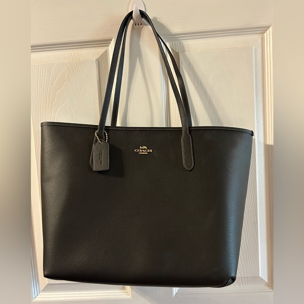 Coach Tote